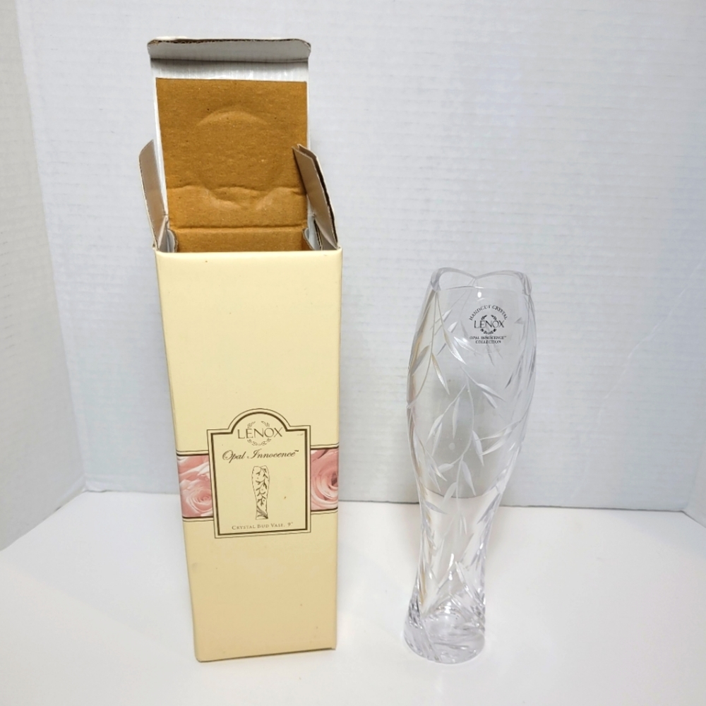 Lenox Opal Innocence Handcut Crystal Bud Vase NOB Rare Gorgeous - Picture 2 of 11